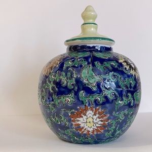 ACF  Vintage Japanese Ginger Jar With Lid Enameled Blue, Flowers